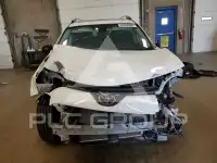 2017 Toyota RAV4 фото