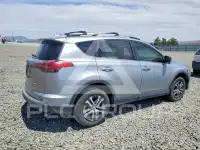 2017 Toyota RAV4 фото