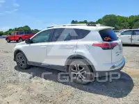2017 Toyota RAV4 photo