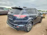 2017 Toyota RAV4 фото