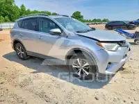 2017 Toyota RAV4 фото