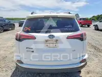 2017 Toyota RAV4 photo