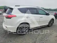 2017 Toyota RAV4 фото