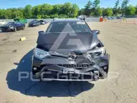 2017 Toyota RAV4 фото