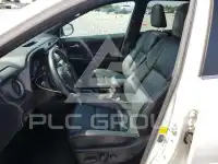 2017 Toyota RAV4 фото