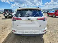2017 Toyota RAV4 фото
