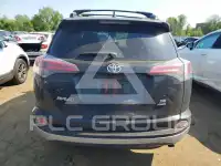 2017 Toyota RAV4 photo