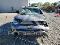 2017 Toyota RAV4 фото