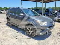 2017 Toyota RAV4 фото