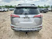 2017 Toyota RAV4 фото