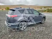 2017 Toyota RAV4 photo