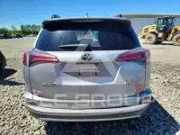 2017 Toyota RAV4 фото