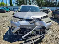 2017 Toyota RAV4 фото