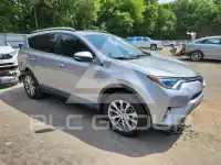 2017 Toyota RAV4 фото