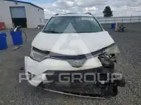 2017 Toyota RAV4 фото