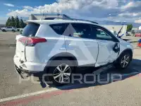 2017 Toyota RAV4 фото