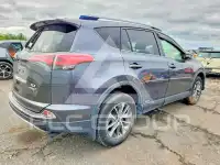 2017 Toyota RAV4 фото