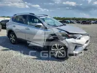 2017 Toyota RAV4 photo