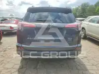 2017 Toyota RAV4 фото