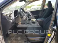 2017 Toyota RAV4 фото