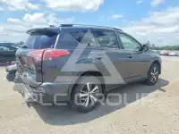 2017 Toyota RAV4 фото