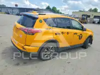 2017 Toyota RAV4 фото