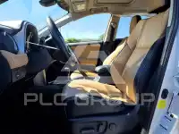 2017 Toyota RAV4 фото