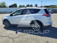 2017 Toyota RAV4 фото