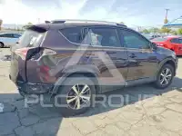 2017 Toyota RAV4 фото