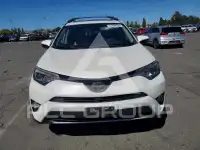 2017 Toyota RAV4 фото