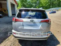 2017 Toyota RAV4 фото