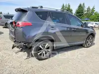2017 Toyota RAV4 photo