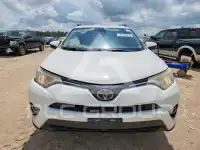 2017 Toyota RAV4 фото