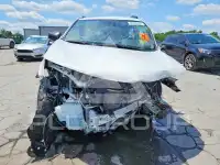 2017 Toyota RAV4 фото