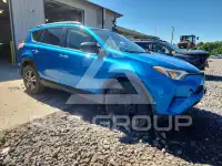 2017 Toyota RAV4 фото