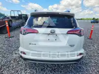 2017 Toyota RAV4 photo