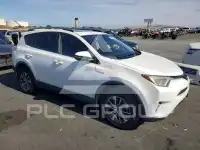 2017 Toyota RAV4 фото