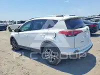 2017 Toyota RAV4 фото