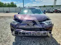 2017 Toyota RAV4 фото