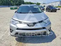 2017 Toyota RAV4 фото