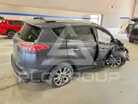 2017 Toyota RAV4 фото