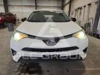 2017 Toyota RAV4 фото