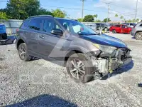 2017 Toyota RAV4 фото