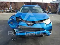 2017 Toyota RAV4 фото