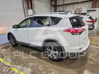 2017 Toyota RAV4 фото