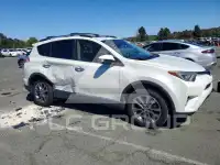 2017 Toyota RAV4 фото