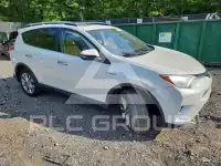 2017 Toyota RAV4 фото