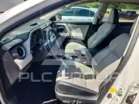 2017 Toyota RAV4 photo