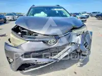 2017 Toyota RAV4 фото