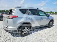 2017 Toyota RAV4 фото